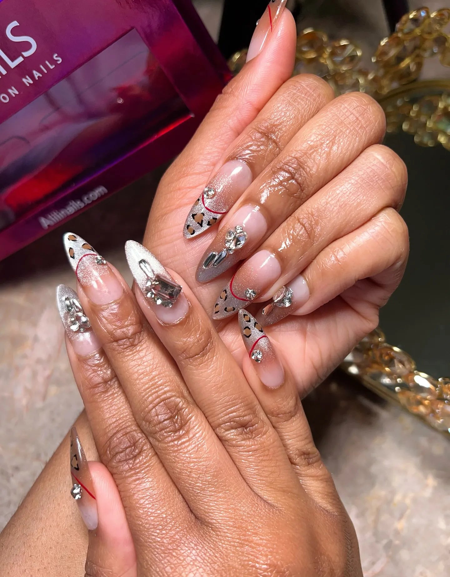 Acrylic Press-on Nails French Tips Leopard With Shiny Rhinestones Display image