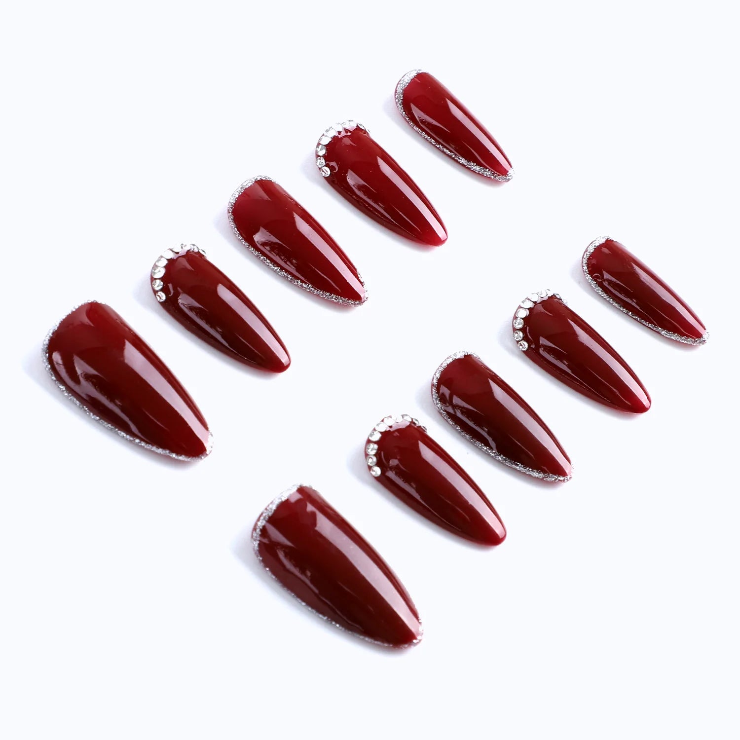 Deep red acrylic nails are suitable for elegant french style in autumn and winter